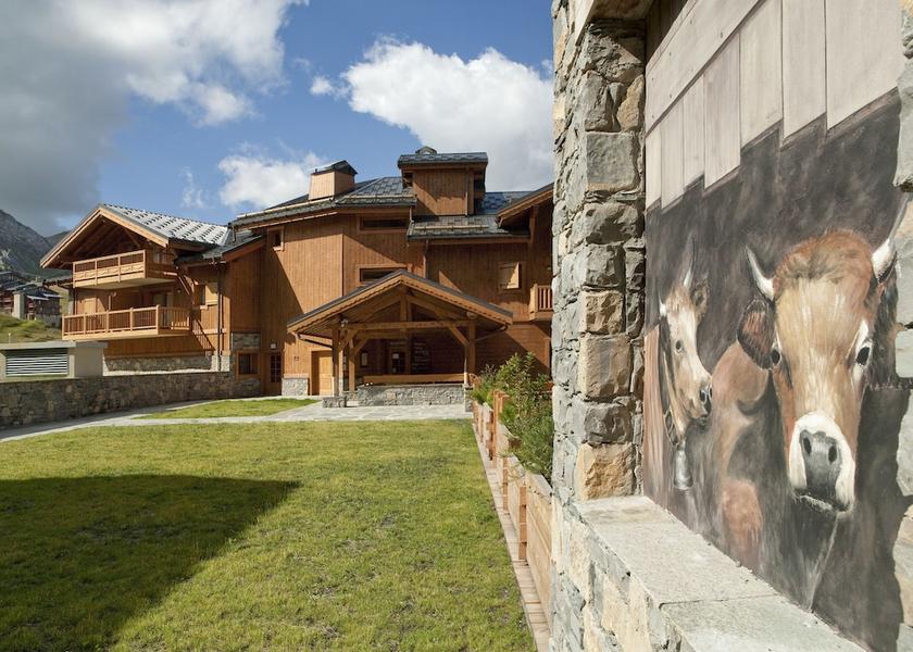 Auvergne-Rhone-Alpes La Plagne-Tarentaise Exterior Detail