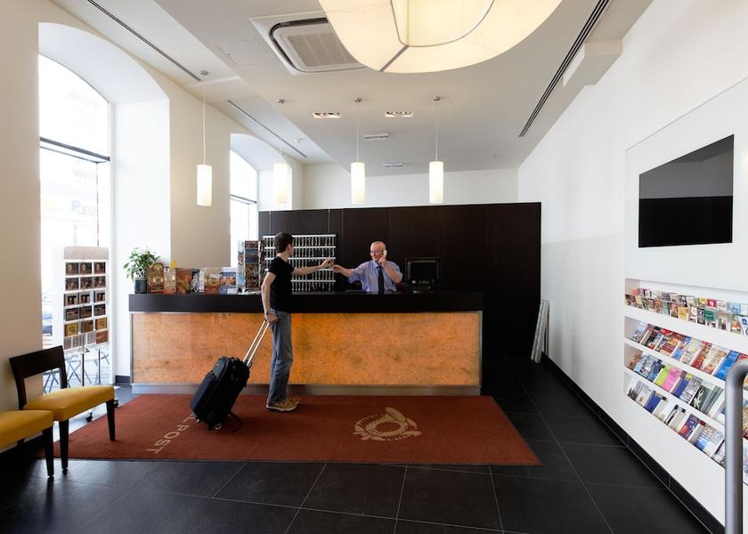 Vienna (state) Vienna Reception