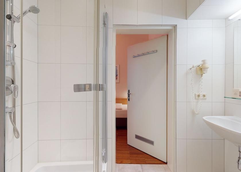 Vienna (state) Vienna Bathroom