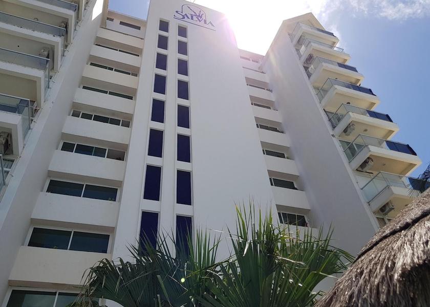 Quintana Roo Cancun Exterior Detail