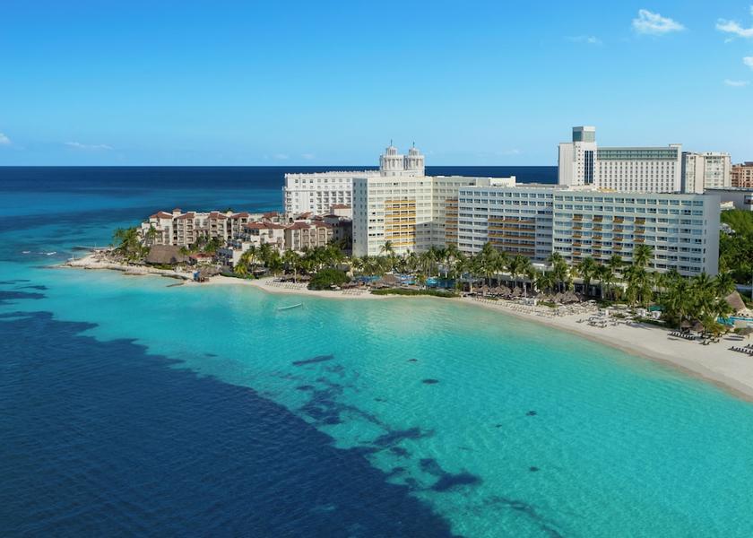 Quintana Roo Cancun Exterior