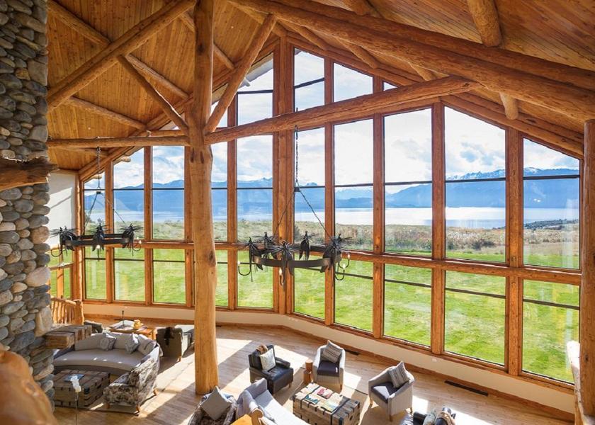 Southland Te Anau Lobby