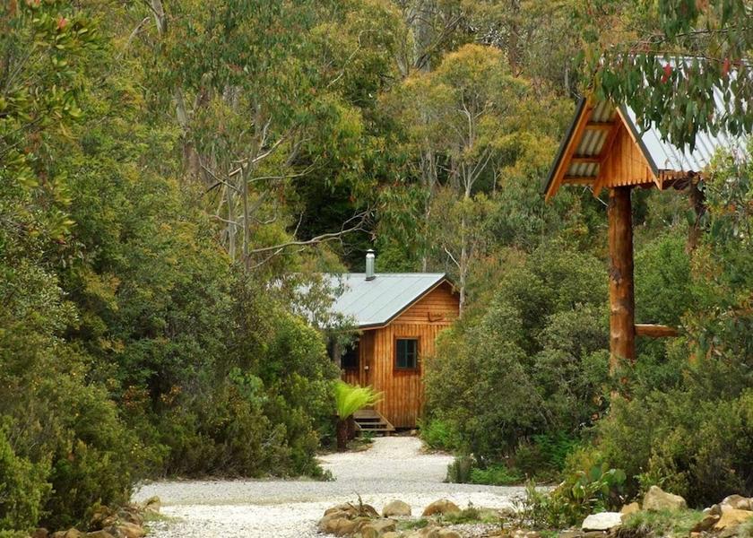 Tasmania Cradle Mountain Property Grounds