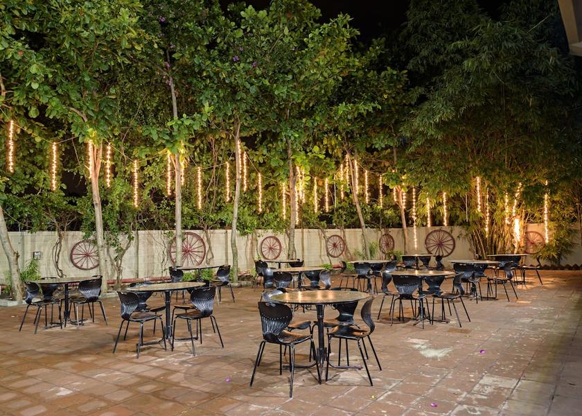 Maharashtra Pune Birthday party area