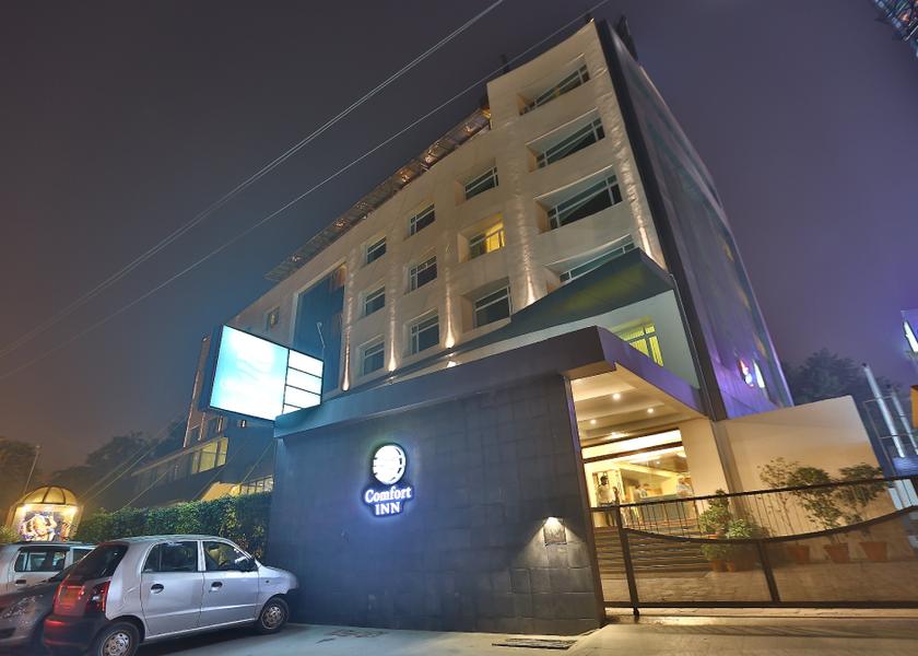 Uttar Pradesh Lucknow Hotel Exterior