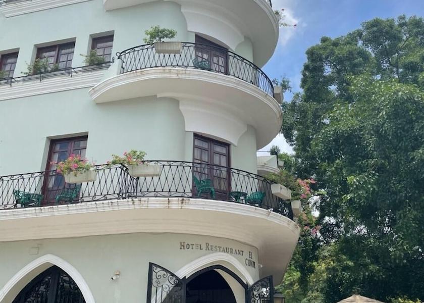 Santo Domingo Santo Domingo Facade