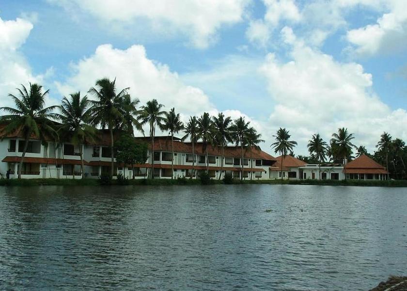 Kerala Kumarakom Exterior