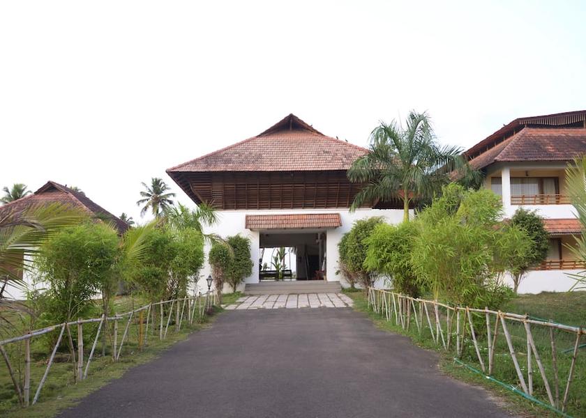 Kerala Kumarakom Facade
