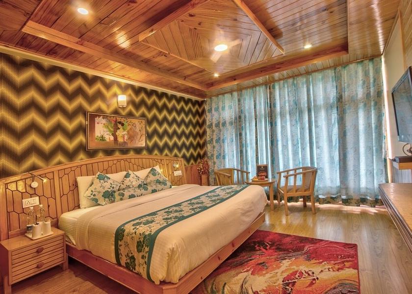 Himachal Pradesh Manali Honeymoon Room Mountain View With Balcony (No stags/Bachelors)
