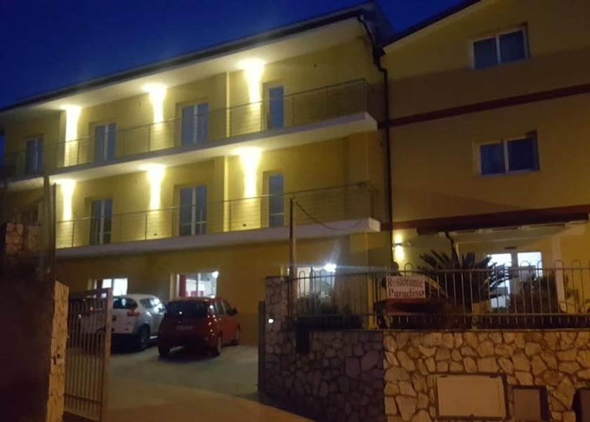 Calabria Gizzeria Entrance