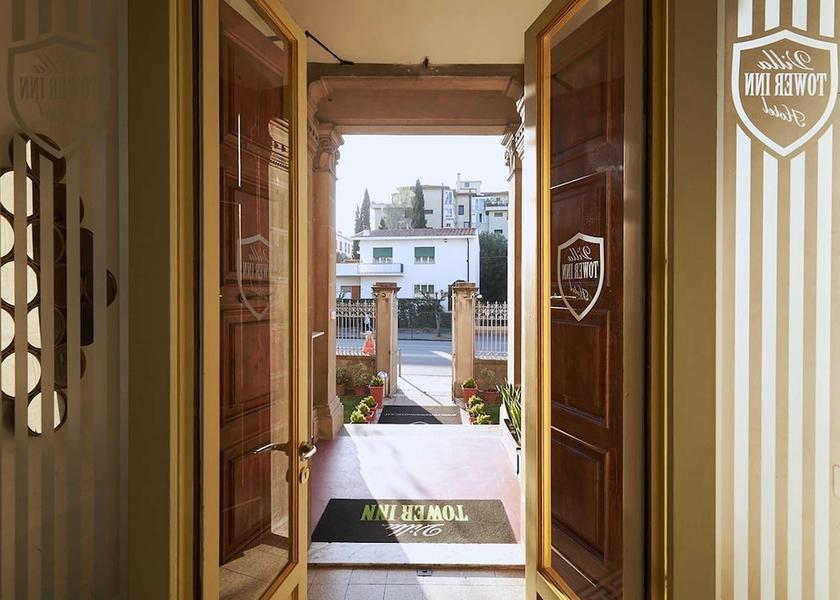 Tuscany Pisa Interior entrance