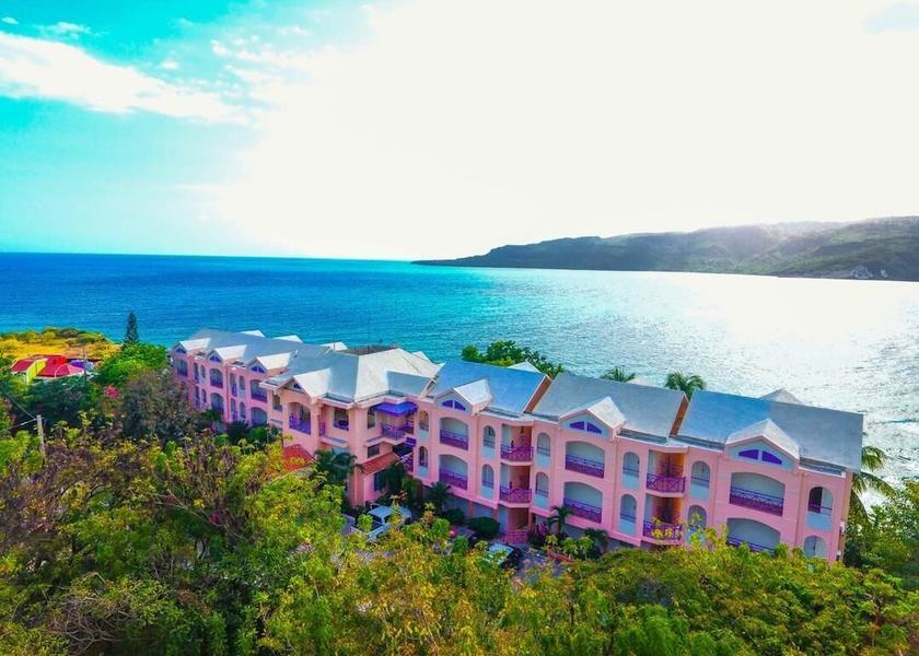 Sud-Est Department Jacmel Property grounds