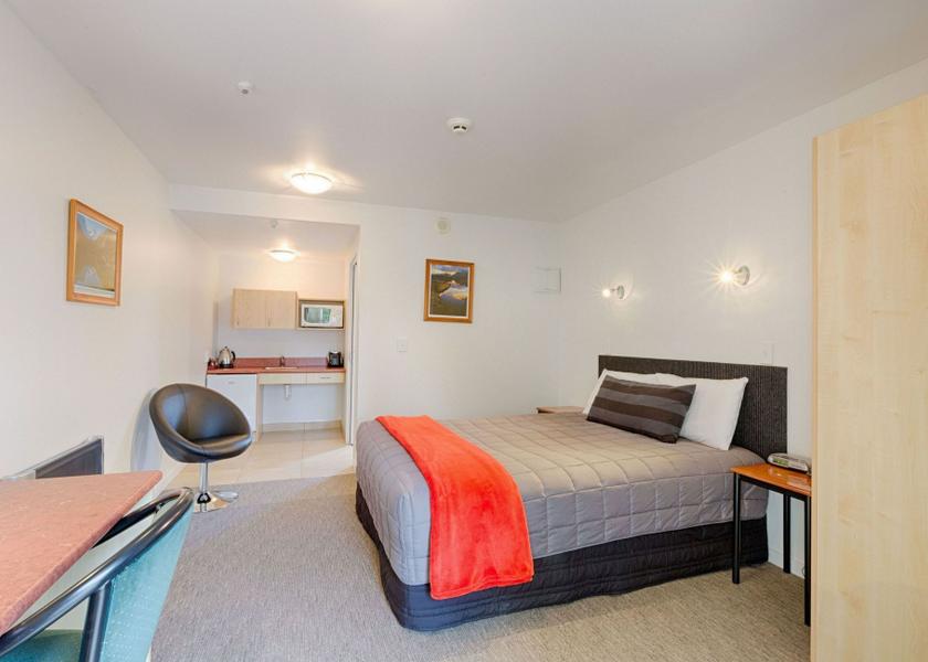 Southland Te Anau SUPERIOR, STUDIO, QUEEN BED