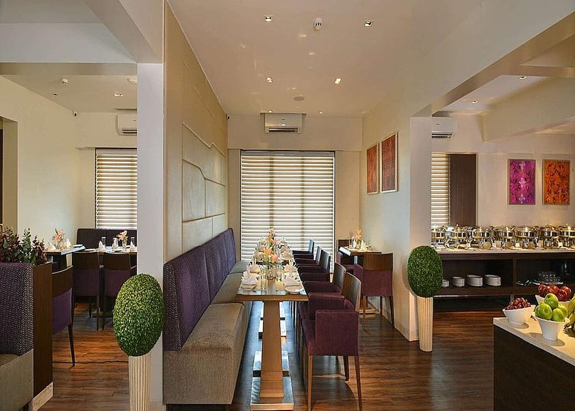 Maharashtra Mumbai Restaurant