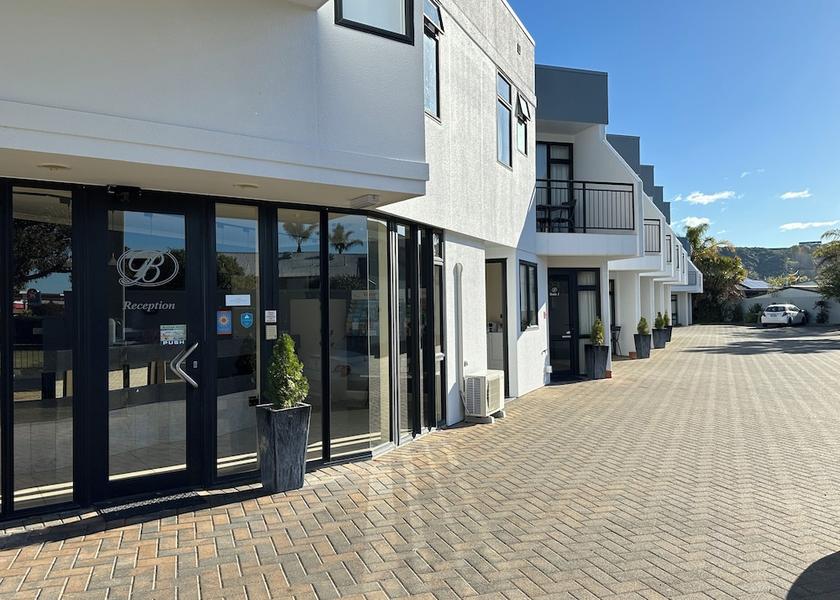  Napier Reception