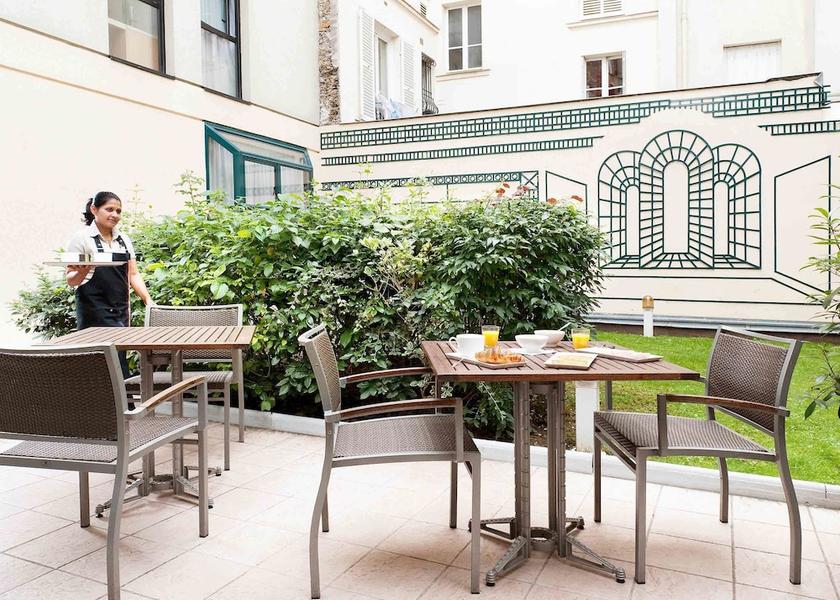 Île-de-France Paris Terrace/patio