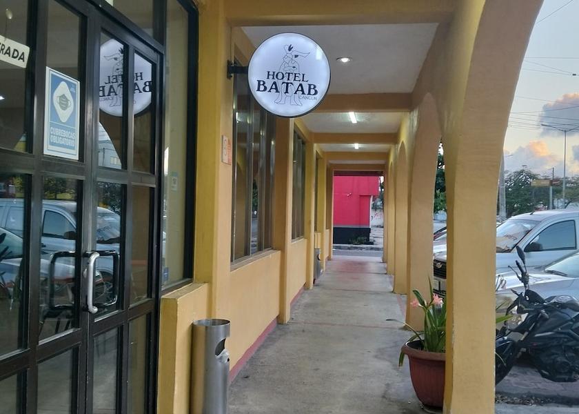 Quintana Roo Cancun Exterior Detail