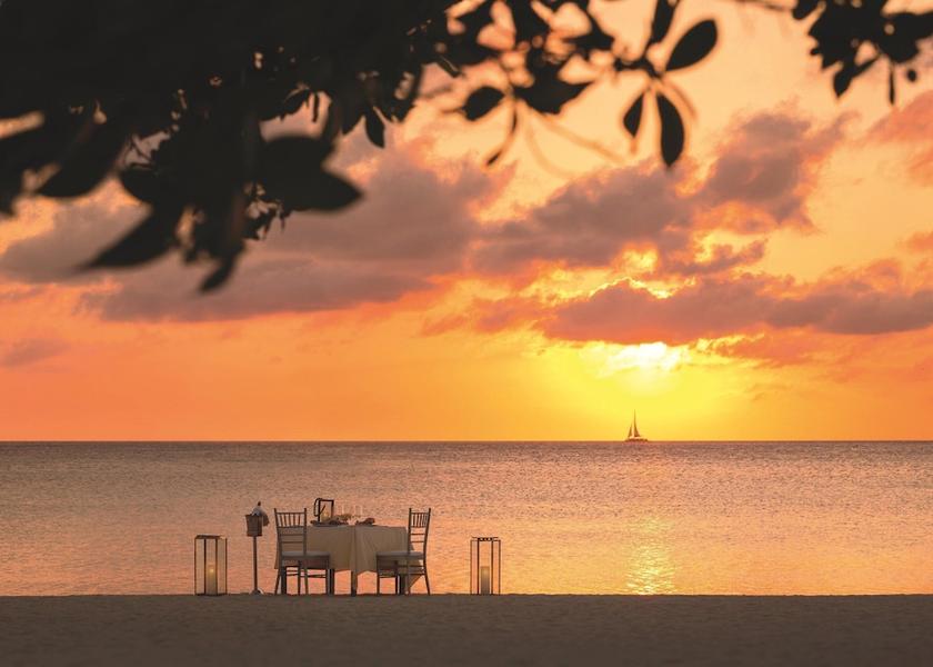  Noord Beach