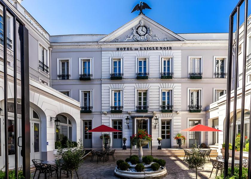 Île-de-France Fontainebleau Exterior view