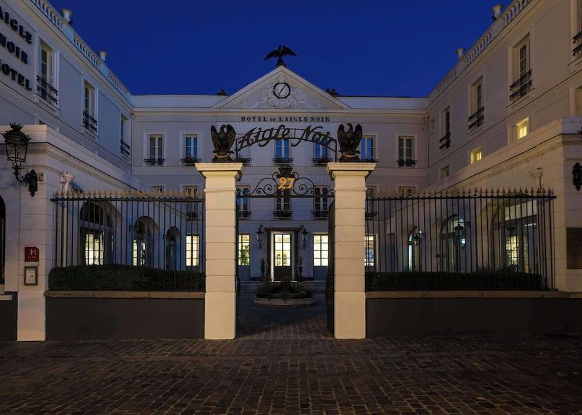Ile-de-France Fontainebleau Exterior Detail
