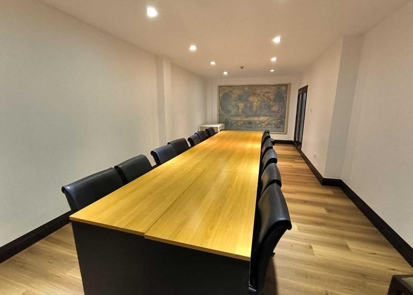  Vientiane Meeting Room