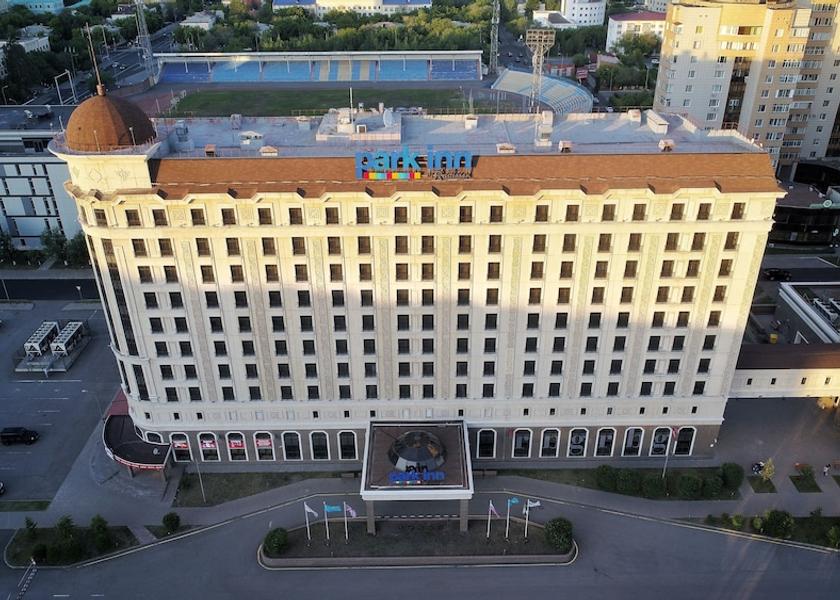  Astana Exterior