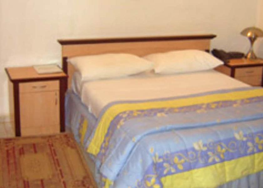 Niamey Room