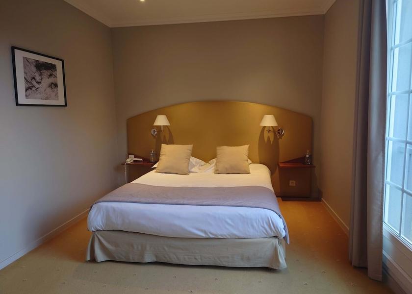 Normandy Forges-Les-Eaux Room