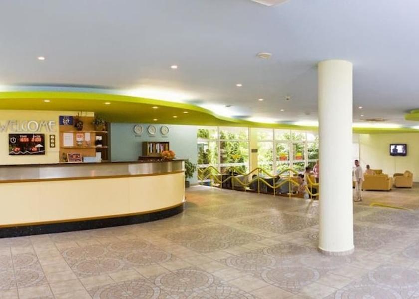  Albena Lobby