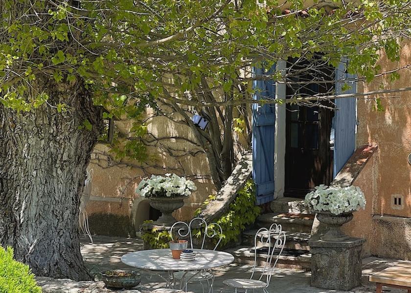 Provence-Alpes-Côte d'Azur La Bastide Exterior Detail