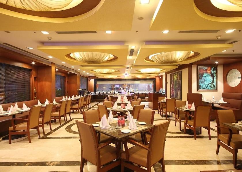 Karnataka Bangalore Food & Dining