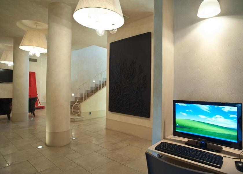 Check-in Check-out Kiosk