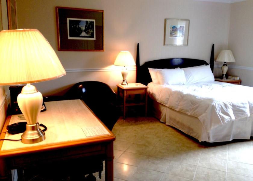 Quebec Gatineau Room