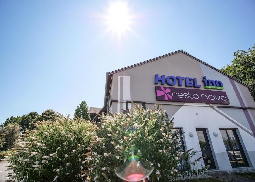 Centre - Loire Valley Villemandeur Exterior Detail