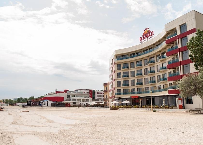  Constanta Exterior Detail