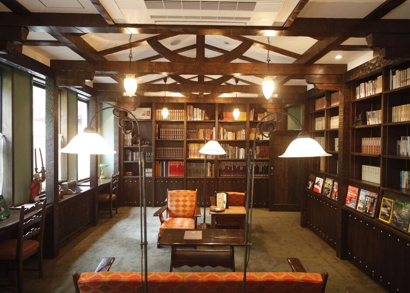 Nagasaki Unzen Library