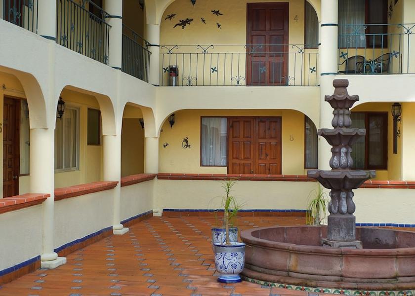 State of Mexico Valle de Bravo Courtyard