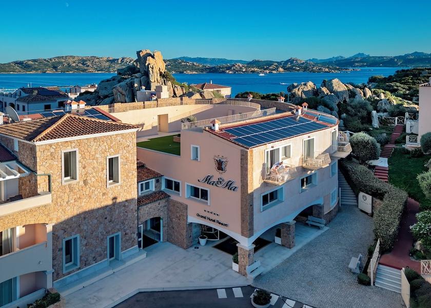 Sardinia La Maddalena Facade