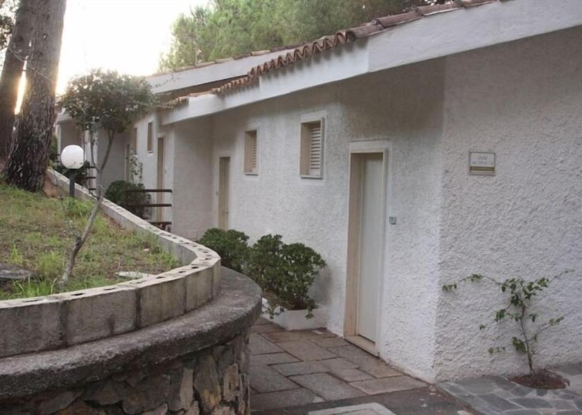 Calabria Diamante Exterior Detail