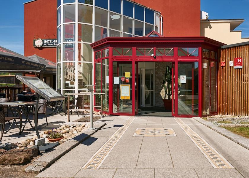 Grand Est Urmatt Entrance