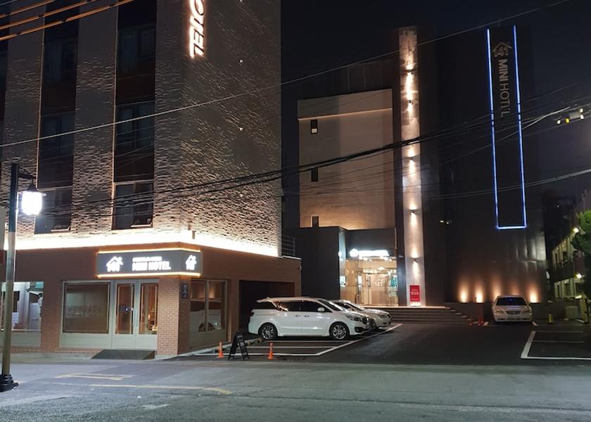 North Gyeongsang Gyeongju Front of property