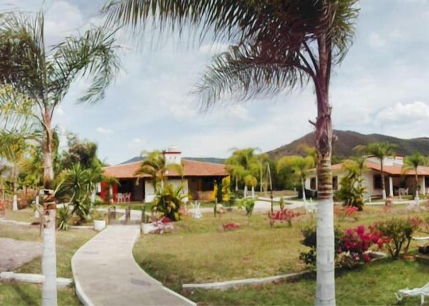 Jalisco Tamazula de Gordiano Exterior Detail