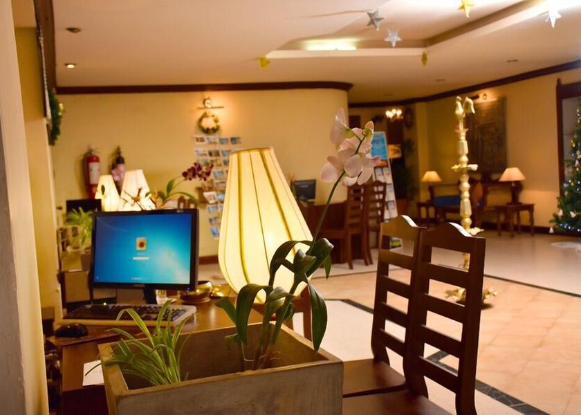  Ratnapura Meeting Room