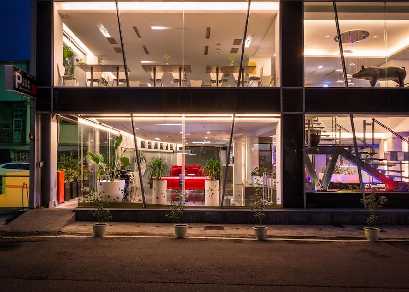  Chiayi City Exterior detail