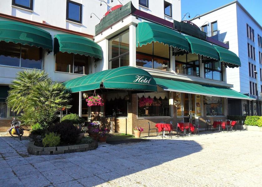 Veneto Piove di Sacco Entrance