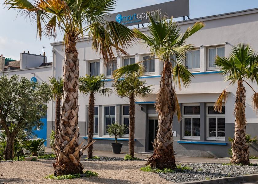 Brittany Lorient Facade