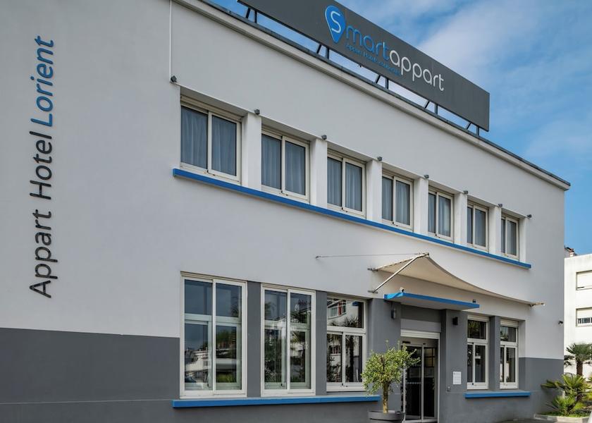 Brittany Lorient Front of property