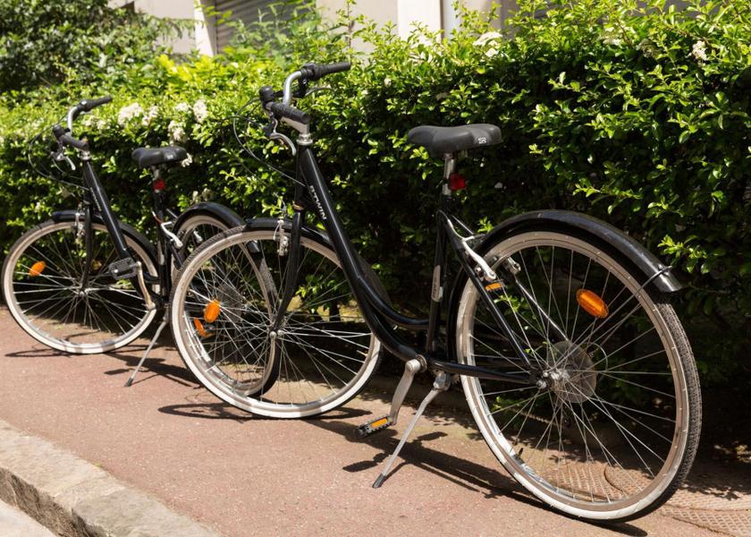 Ile-de-France Rueil-Malmaison sports and activities