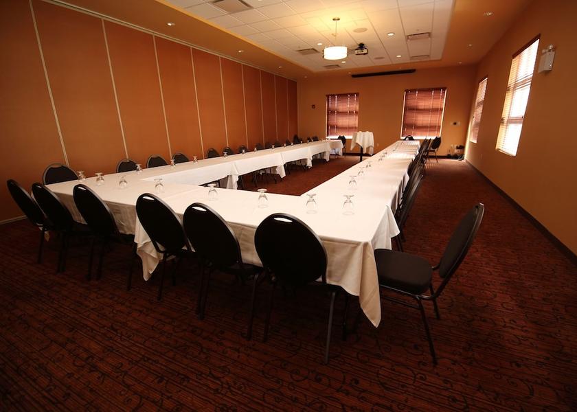 New Brunswick Bathurst Meeting Room
