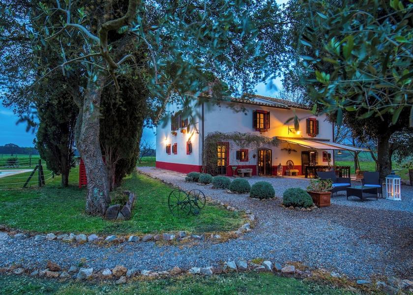 Tuscany Manciano Facade